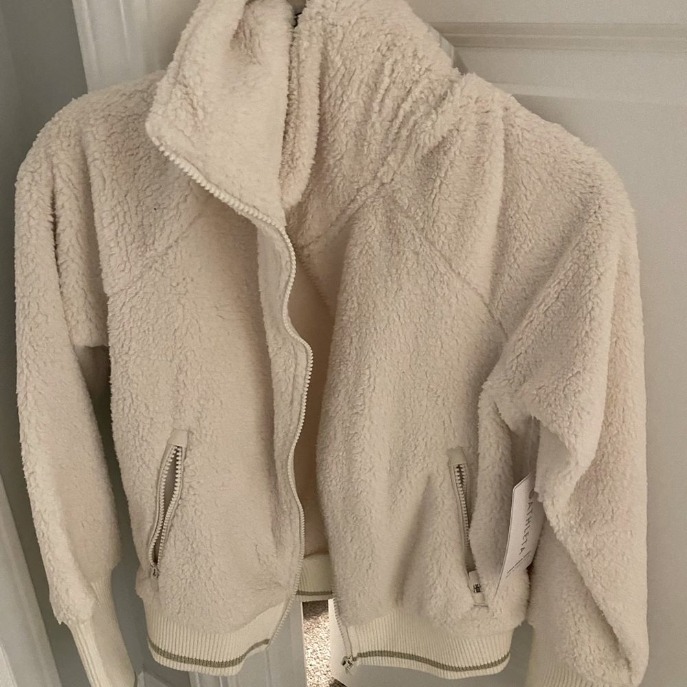 Athleta tugga Sherpa jacket cream
